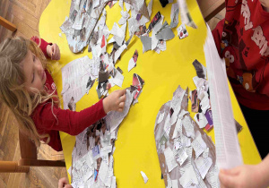 Ptak z surowców wtórnych