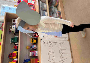 Słoń - zabawa oddechowa i relaksacyjna