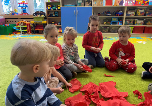 Tydzień hiszpański- zabawy ''corrida" i ''la tomatina"