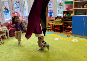 Tydzień hiszpański- zabawy ''corrida" i ''la tomatina"