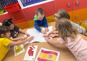 Praca plastyczna- Flaga