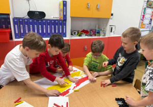 Praca plastyczna- Flaga