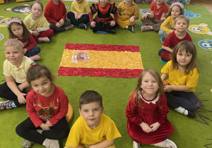 Tydzień hiszpański - flaga