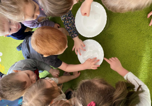 W marcu jak w garncu