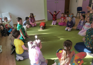 wspólne zabawy z okazji dnia motyla