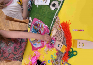 Robimy kukiełki i bawimy się w teatr