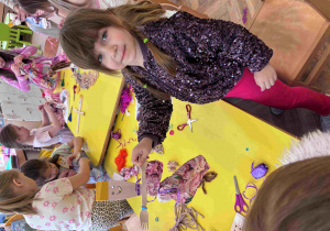 Robimy kukiełki i bawimy się w teatr