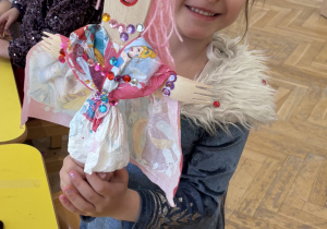 Robimy kukiełki i bawimy się w teatr