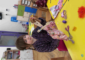 Robimy kukiełki i bawimy się w teatr