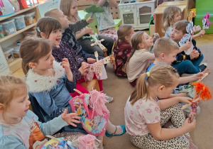 Robimy kukiełki i bawimy się w teatr