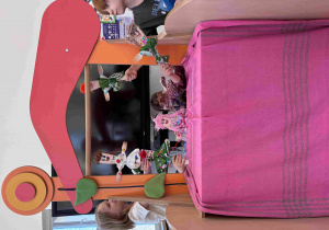 Robimy kukiełki i bawimy się w teatr