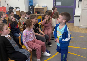 poranne zajęcia w teatr