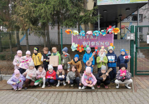 grupa Sowy wita wiosnę