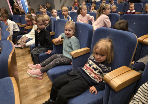 Dzień Teatru- wizyta w teatrze Guliwer