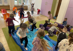 Cztery żywioły - zabawy sensoryczne