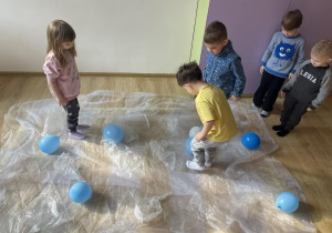 Cztery żywioły - zabawy sensoryczne