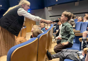 Wyjazd do Teatru Guliwer