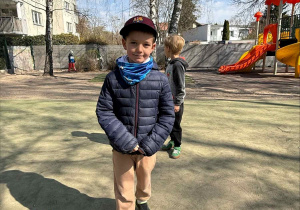 Zabawy na placyku przedszkolnym