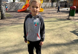 Zabawy na placyku przedszkolnym