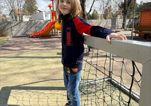 Zabawy na placyku przedszkolnym