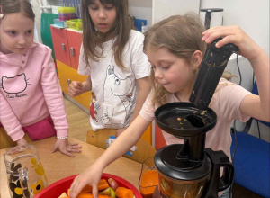 Dzień Marchewki-Robimy Sok