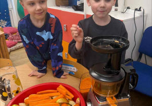 Dzień Marchewki-Robimy Sok