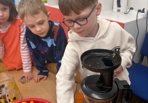 Dzień Marchewki-Robimy Sok