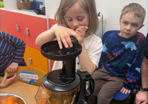 Dzień Marchewki-Robimy Sok