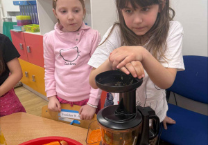 Dzień Marchewki-Robimy Sok