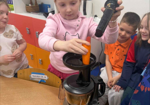 Dzień Marchewki-Robimy Sok