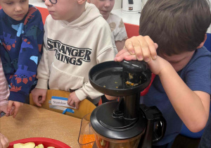 Dzień Marchewki-Robimy Sok