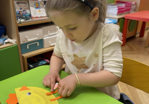 Kurczaczek - praca plastyczna