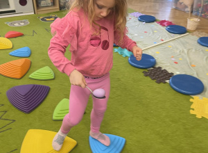 Wielkanocny tor przeszkód