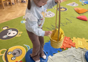 Wielkanocny tor przeszkód