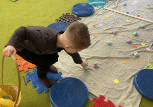 Wielkanocny tor przeszkód