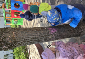 Klub Młodego Odkrywcy- badamy wodę i glebę