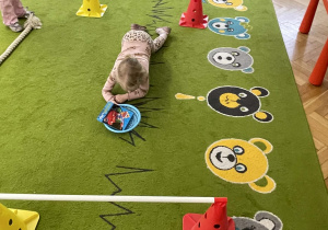 Książkowy tor przeszkód