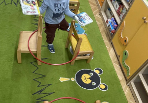 Książkowy tor przeszkód