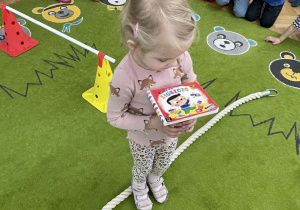 Książkowy tor przeszkód