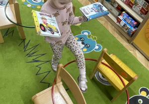 Książkowy tor przeszkód