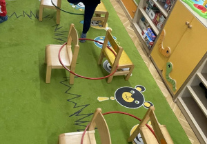 Książkowy tor przeszkód