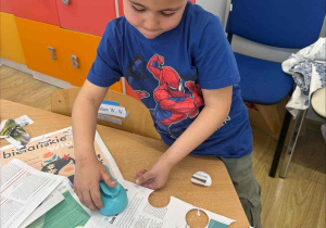 Robimy ekologiczne zakładki do książki