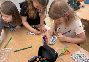 Maski weneckie-praca plastyczna