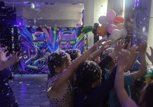 dzieci na zajęciach tanecznych