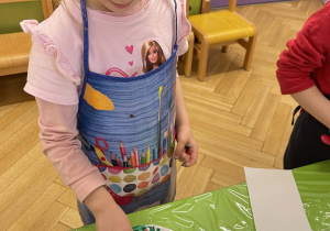 Tydzień włoski - zabawy sensoryczne z makaronem