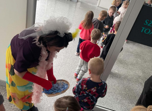 Urząd Dzielnicy Bielany - teatrzyk ,,Pchła Szachrajka,,