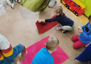 Przyjaciele w kolorach" - Wspólnie mocniejsi - uczymy się przez integra